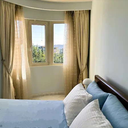 Liberty - Classic Luxury Sea View With Private Pool, Panoramic Views To & Corfu Old Town וילה *