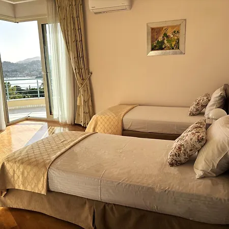 וילה Liberty - Classic Luxury Sea View With Private Pool, Panoramic Views To & Corfu Old Town *